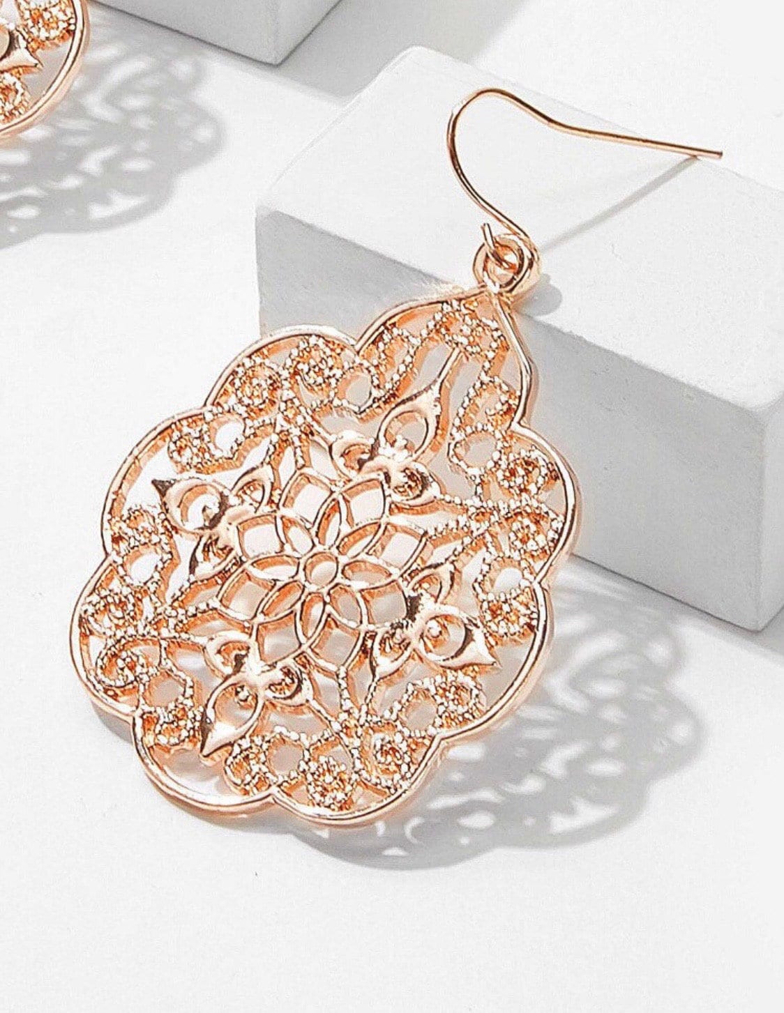 Rose Gold Flower Pattern Dangle Earrings, Flower Pattern Drop Earrings, Rose Gold Earrings, Rose Gold Jewelry, Jewelry Gift, Dangle Earrings