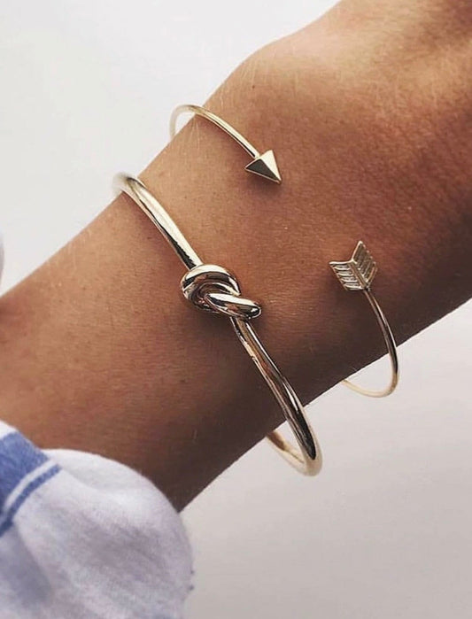 Forget Me Knot Bangle Bracelet Set, Gold Knot Cuff Bracelet, Gold Arrow Cuff Bracelet, Cuff Bracelet Set in Gold, Forget Me Knot Jewelry