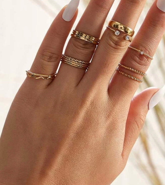 14 Piece Minimalist Gold Ring Set, Simple Gold Stackable Rings, Gold Rhinestone Ring Set, Dainty Gold Ring Set, Dainty Gold Stackable Rings